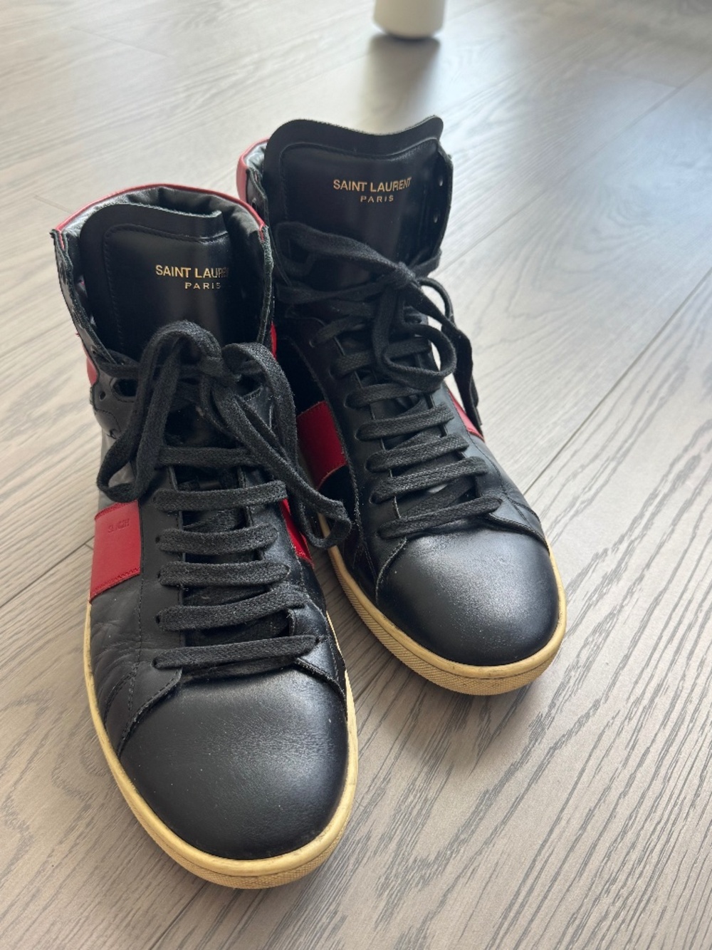 Saint Laurent - SL/10H Court Classic Leather Black / Red High Top Sneakers